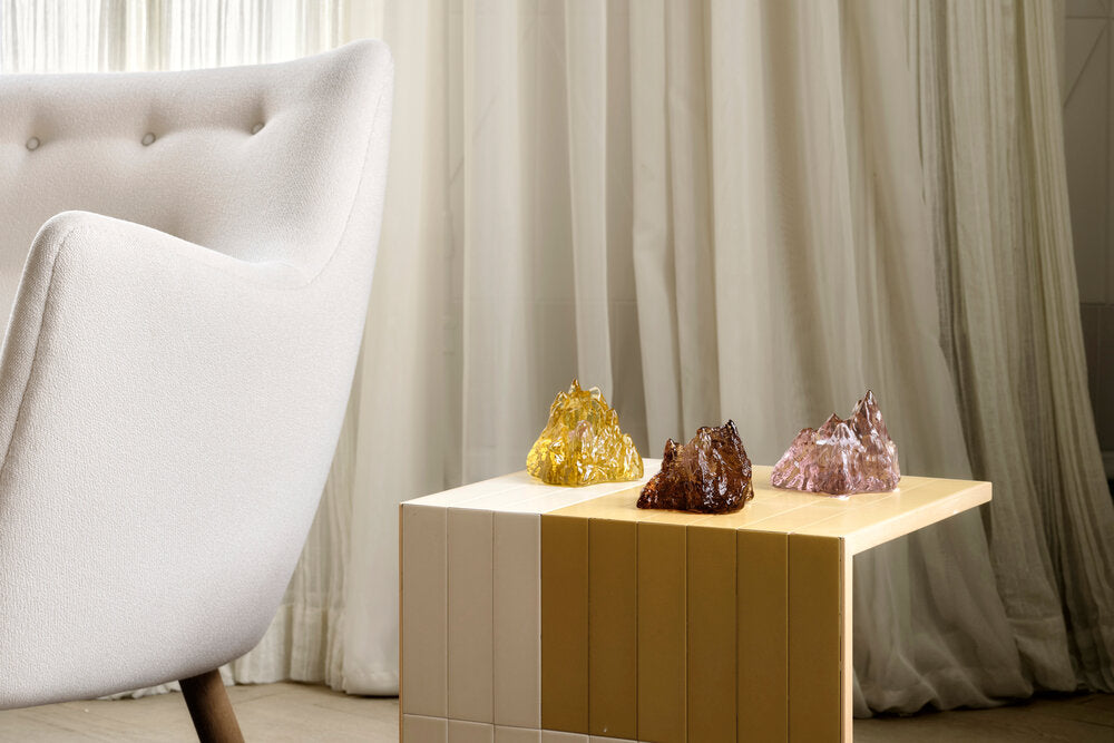 The Rock Ijuslykta lysestage, yellow - H9 cm